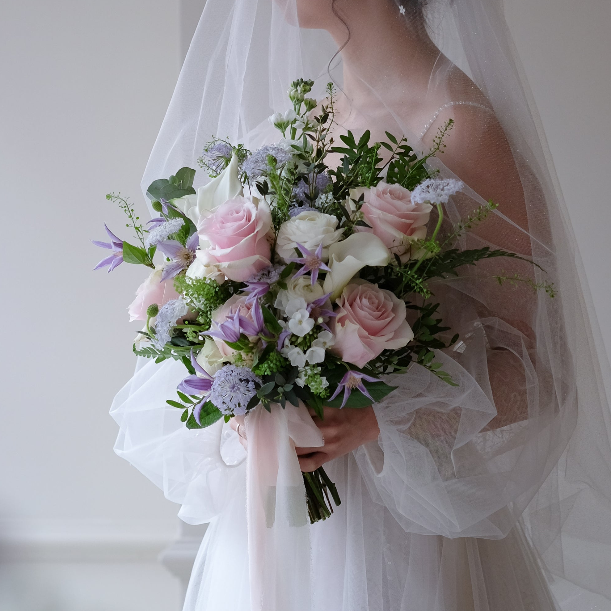Bridal Bouquet & Flowers