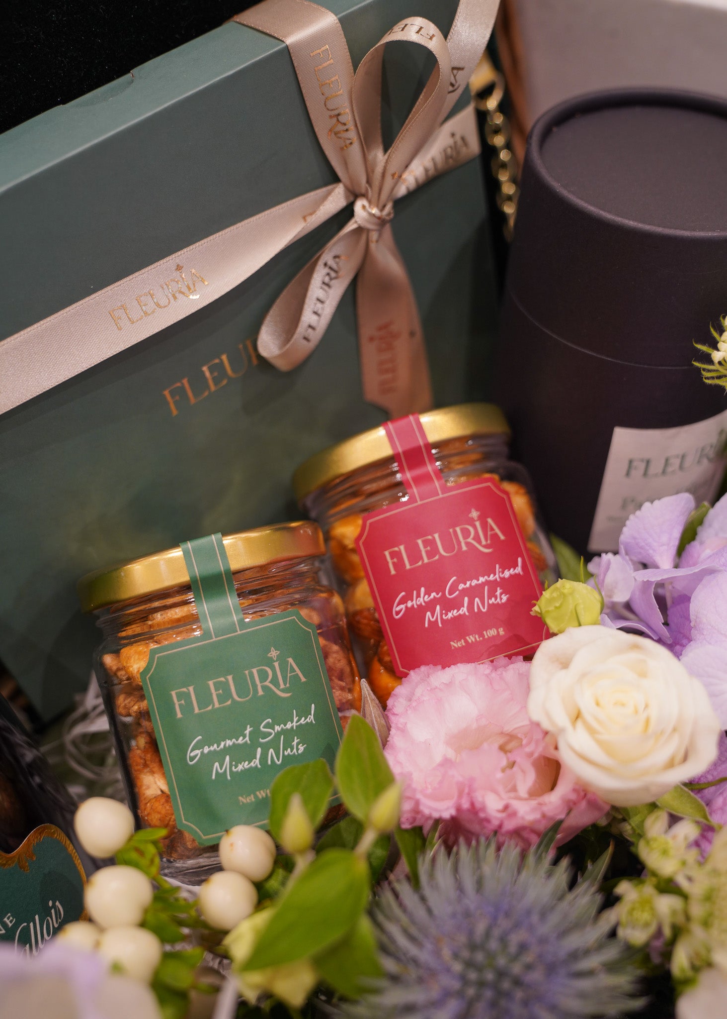 Fleuria Deluxe Gift Basket