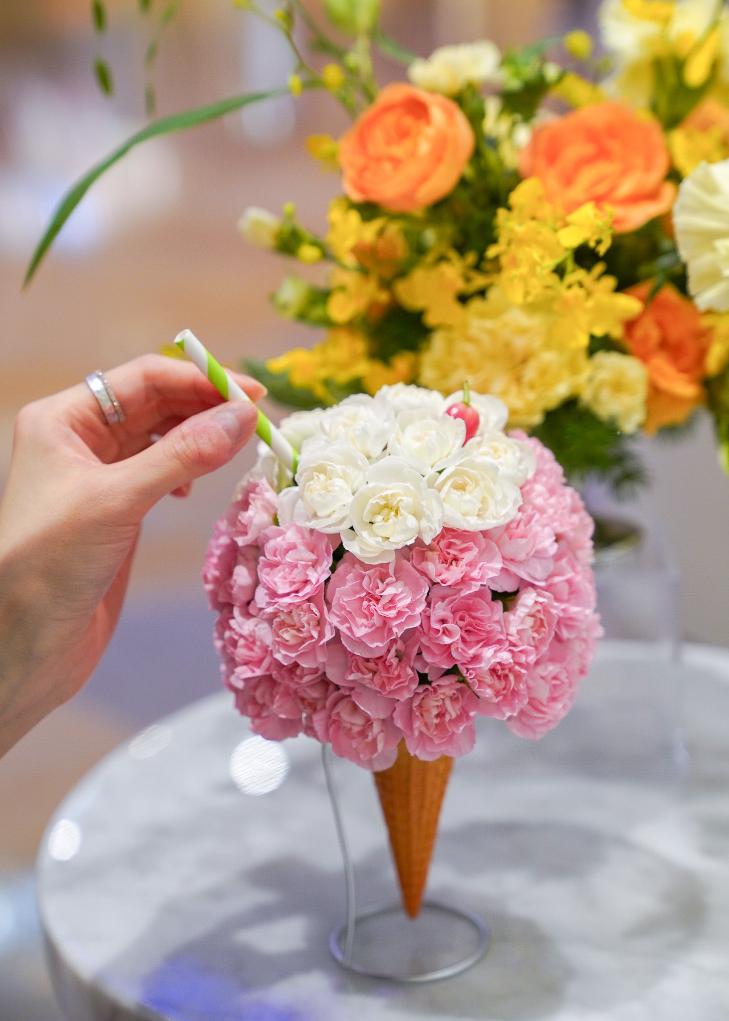 “Strawberry & Vanilla Gelato” Flower Arrangement