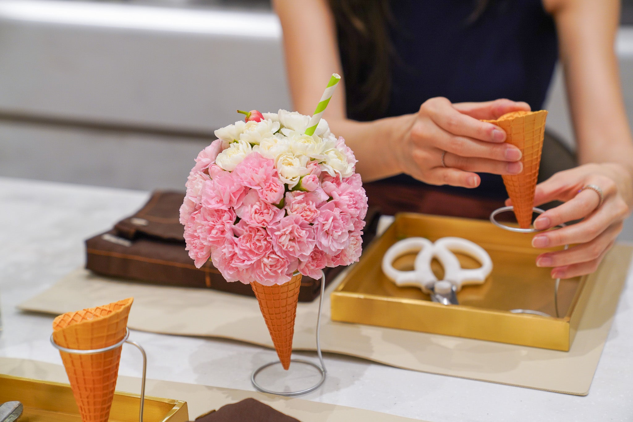 “Strawberry & Vanilla Gelato” Flower Arrangement