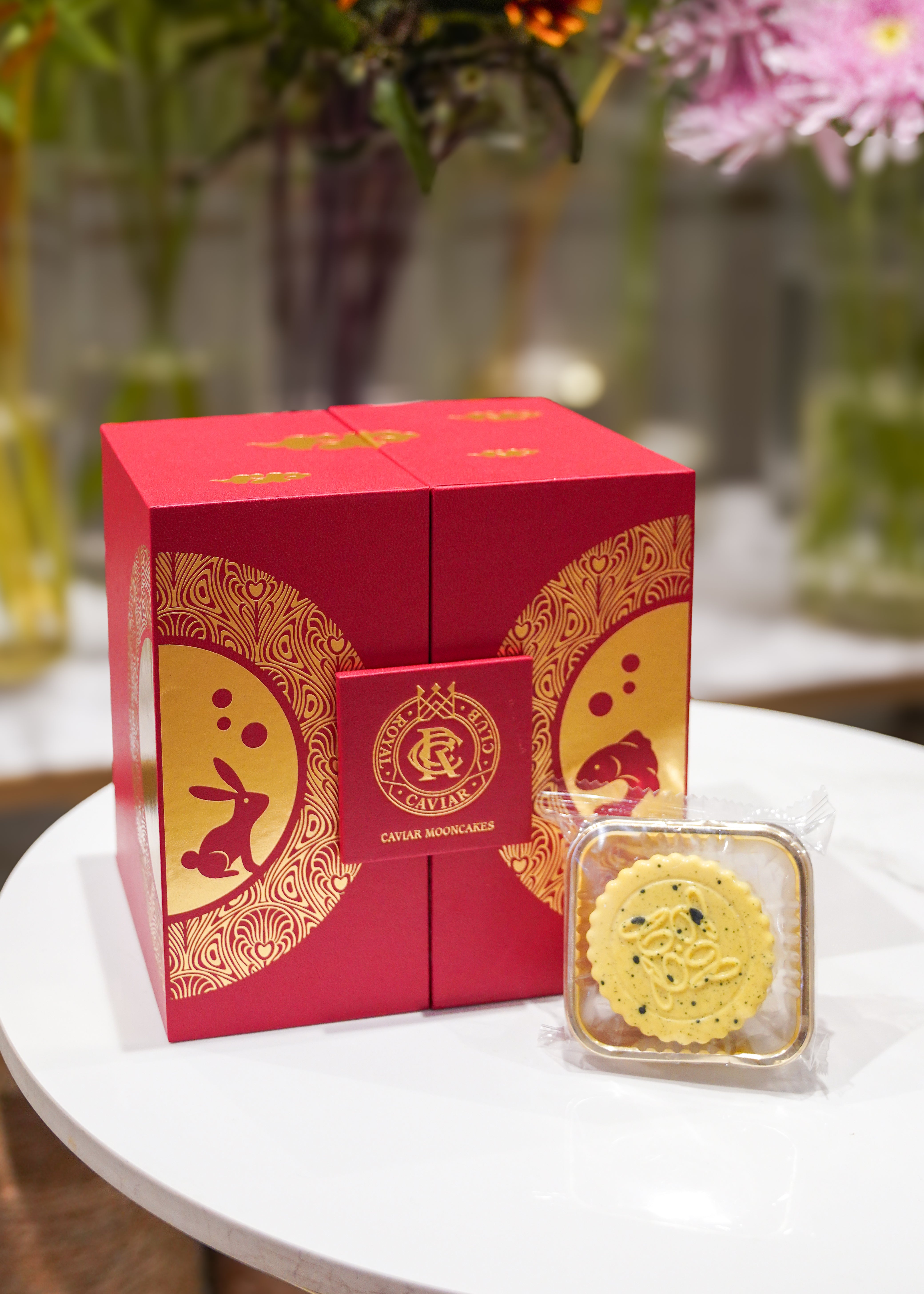 Caviar Cheese Mooncake 4PC Gift box by Royal Caviar Club