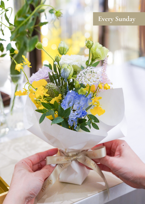 Mini Hand-tied Bouquet Workshop @ Pacific Place | Every Sunday